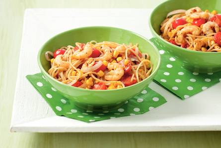 Spaghetti met kruidige garnalen en tomaatjes