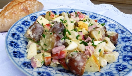 Aardappelsalade met asperges en appel recept