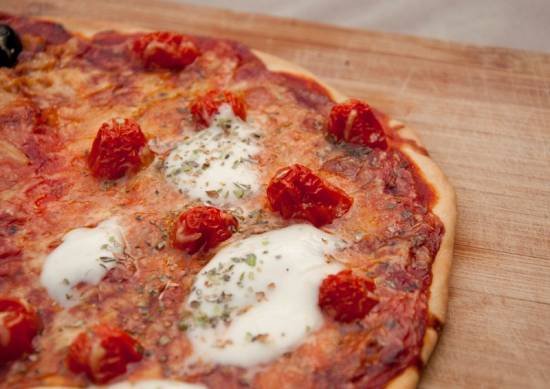 Pizza napoletana recept