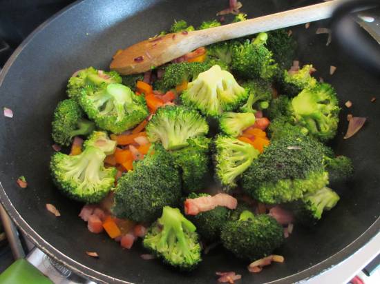Broccoli/paprika wok/ovenschotel recept