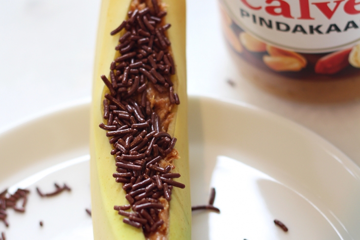 Supersnel bananentoetje met pindakaas & chocolade