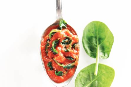 Tomaten-spinaziesaus