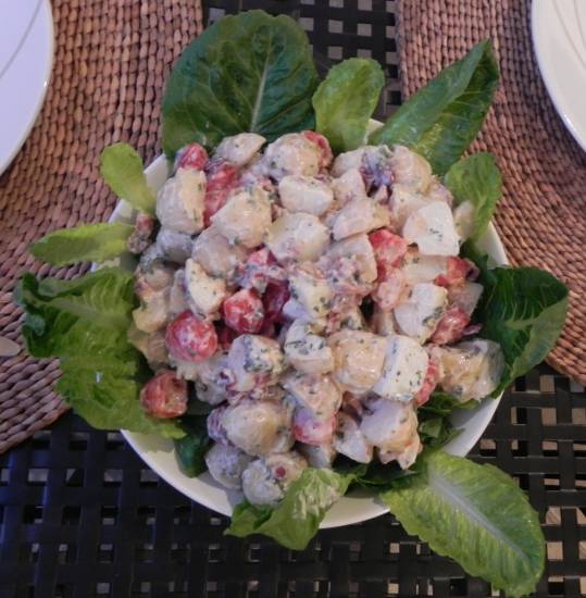Krieltjes salade met kruiden en spekjes recept
