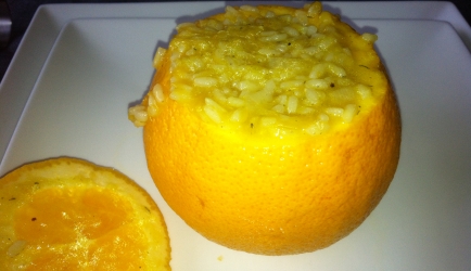 Risotto met sinaasappel en grote garnalen. recept