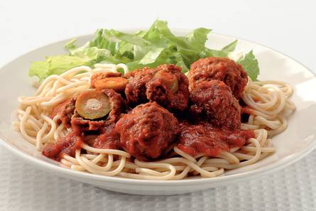 Spaghetti met olijvengehaktballetjes