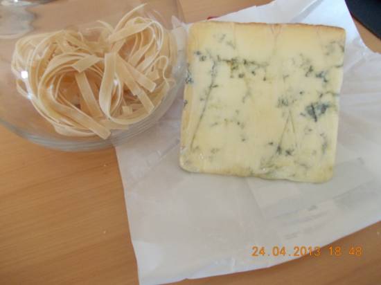 Pasta met blauwe kaas en broccoli (of courgette) recept