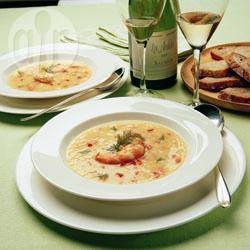 Romige soep met reuzengarnalen recept