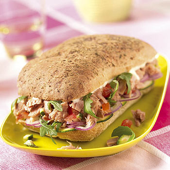 Sandwich met tonijnsalade recept