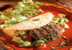 Tex-mexburgers met tortilla's recept