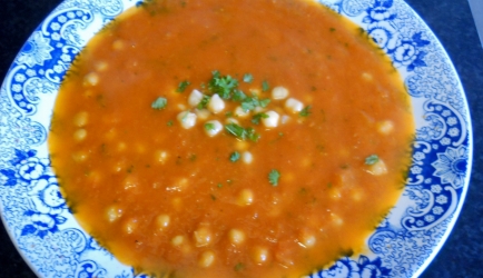 Marrokaanse kikkererwten tomatensoep recept