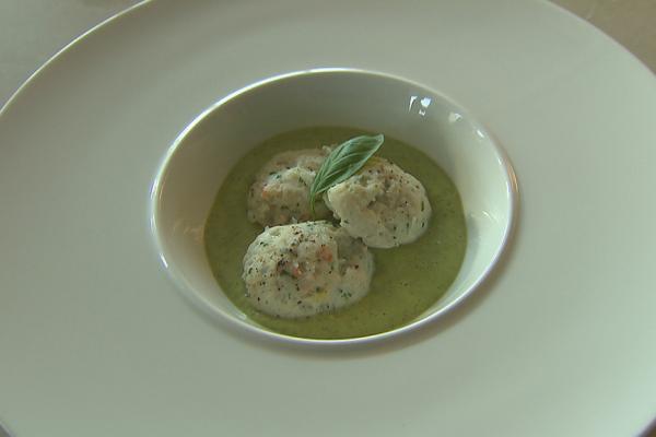 Quenelles van schelvis en krab (thermomix-gerecht)