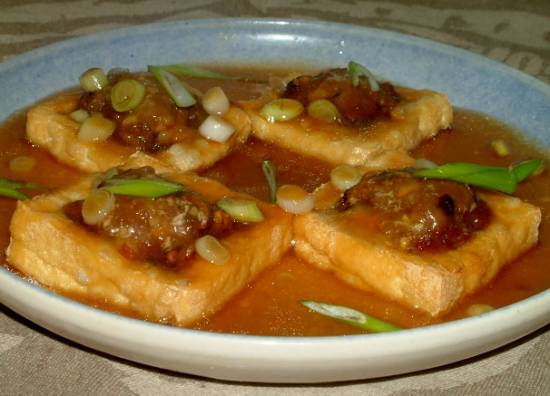Gebakken gevulde tofu met oestersaus recept
