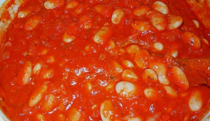 Griekse witte gigantbonen in tomatensaus recept