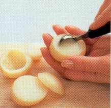 Gevulde aardappels met erwtenpuree recept