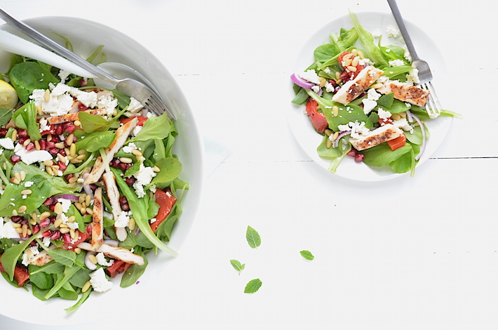 Fresh & easy: salade met kip en granaatappel