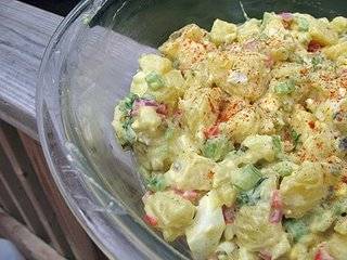 Aardappelsalade met spekjes recept