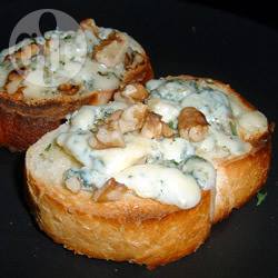 Walnoten en blauwe kaas toastjes recept