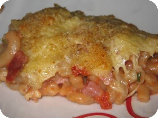 Macaronischotel met ham,tomaat en kaas recept