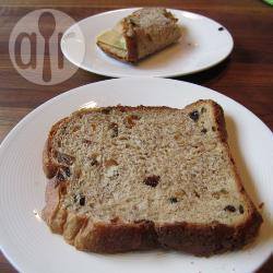 Krentenbrood uit de broodbakmachine recept