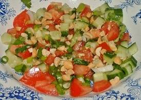 Indiase tomaat en komkommer salade recept