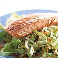 Oosterse salade met zalm recept