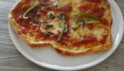 Dunne italiaanse pizza recept