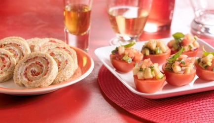 Tomaatjes gevuld met panzanella recept