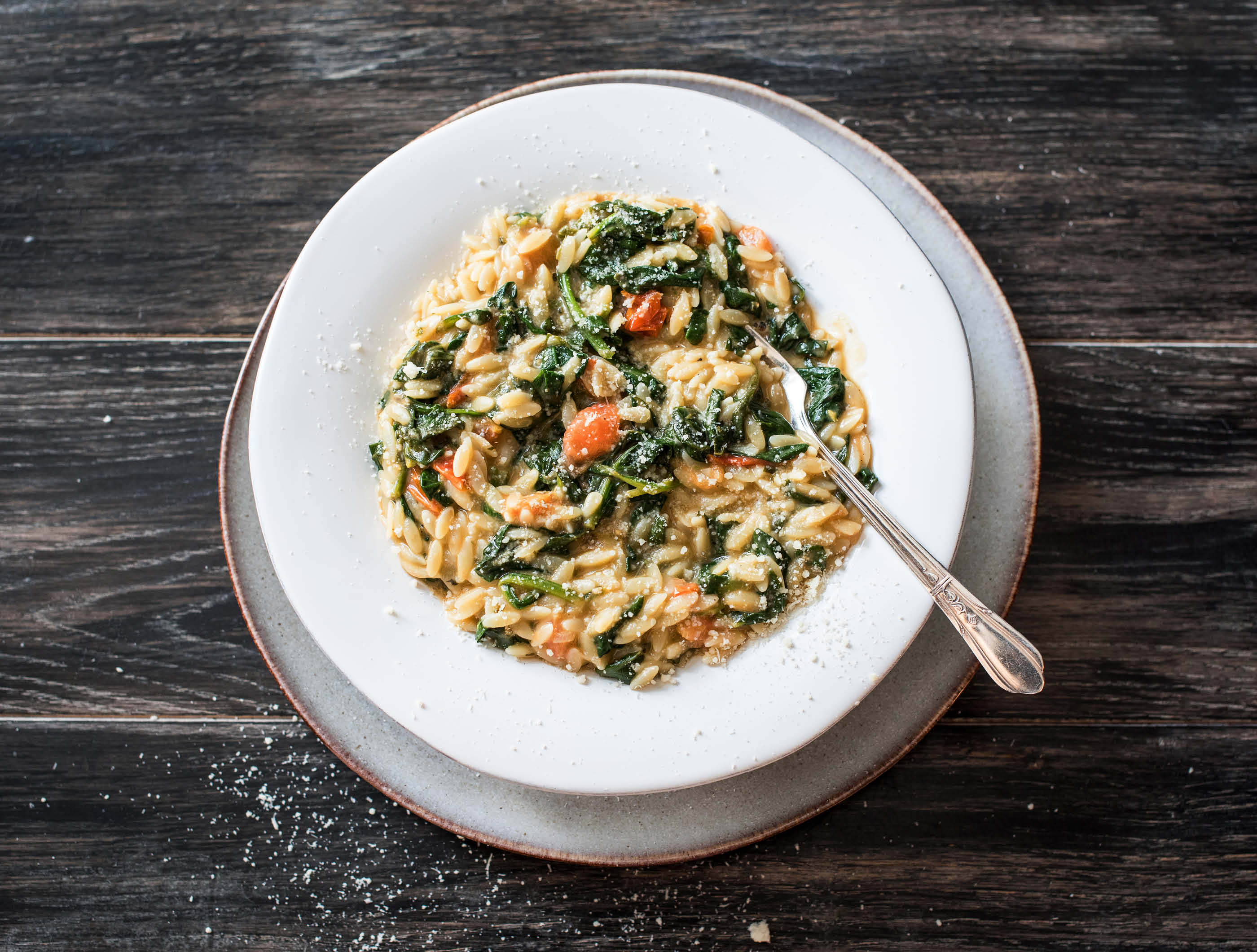 Orzo met spinazie, cherrytomaten en grana padano recept ...