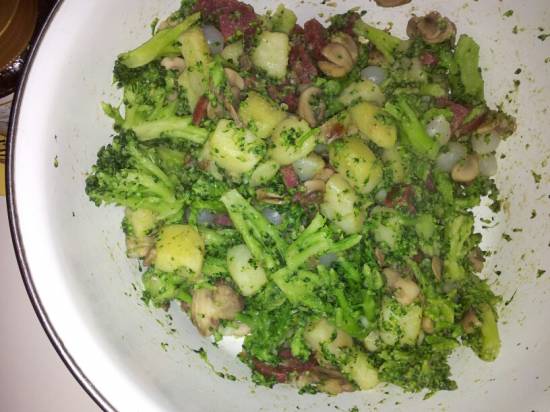 Husselpotje met krieltjes,broccoli & chorizo recept