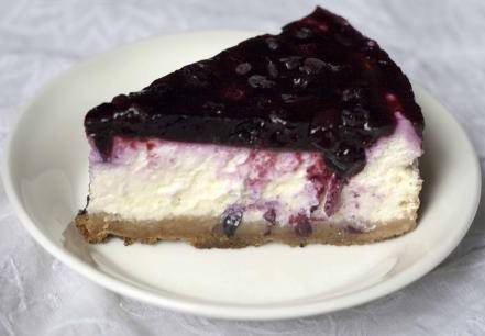 Cheesecake met bosbessen/ frambozen/ aardbeien/ kersen recept ...