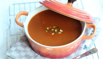 Tomaten-courgettesoep recept