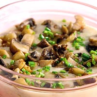 Romige bloemkoolsoep met champignonlaag recept
