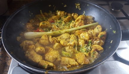 Kip curry (paleo) recept