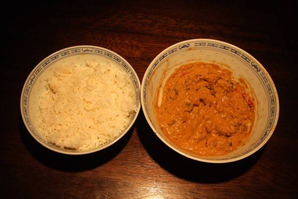 Thaise rode curry met eendenborst of kip recept