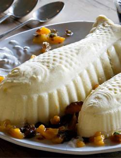 Panna cotta met dadeltapenade recept