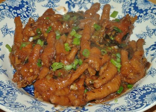 Chinese kippenkipklauwen in pittige saus recept