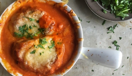 Cheesy tomato soup recept