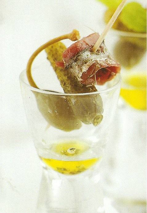 Pincho`s als mooi voorgerechtje of geseveerd in glaasje recept ...