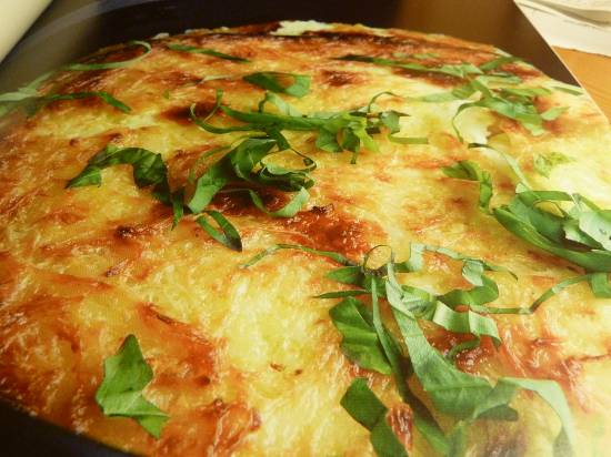 Aardappelgratin met mozzarella en knoflook recept