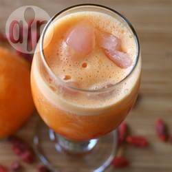 Sinaasappel-gojibessen smoothie met gember recept
