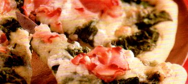 Italiaanse pizza met spinazie, ricotta en ham recept