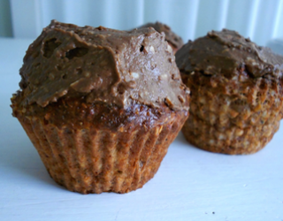 Gezonde muffins met notellatoping recept