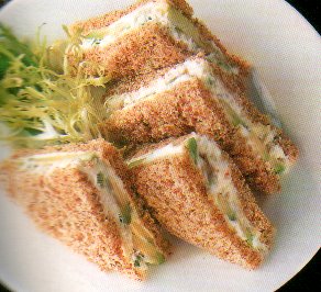 Sandwich met krab en avocado recept