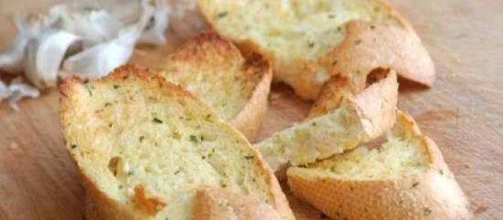 Garlic bread recept