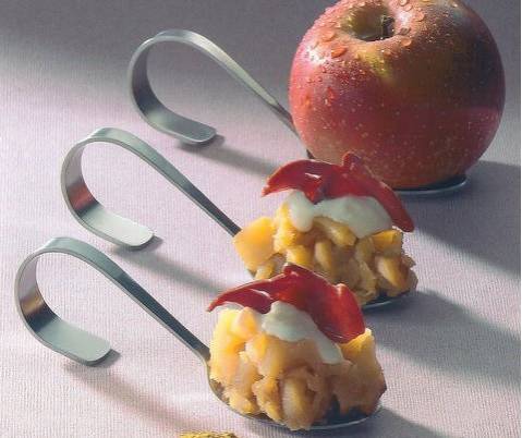 Amuse van eendenborstfilet op een appelcompote. recept ...