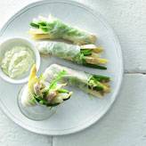 Voorjaarsrolletjes met asperges recept