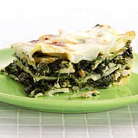 Lasagne met spinazie en gerookte kip recept