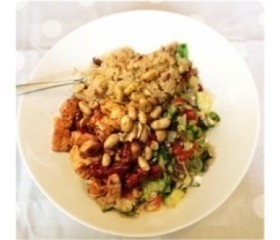 Citroen quinoa met kip en pijnboompitten recept