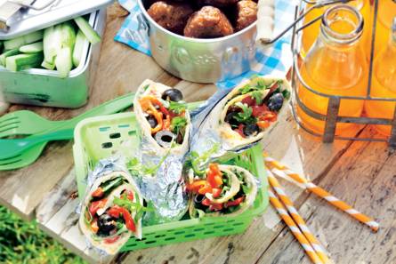 Wraps met hummus en gegrilde paprika