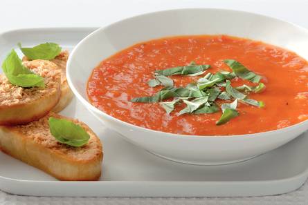 Paprika-tomatensoep met vispatécrostini